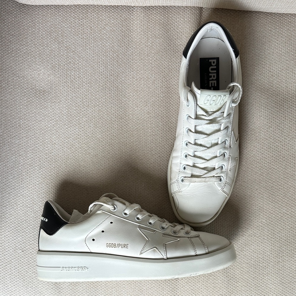 SOLD: Golden Goose Pure Star Bicolor Leather Low-Top Sneakers